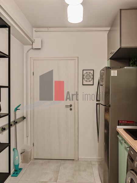 Pacii Apartament cu doua camere de vanzare - cu centrala-mobilat si utilat