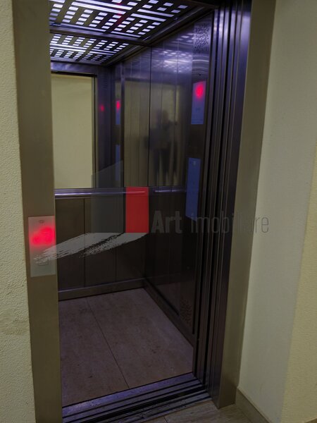 Pacii Apartament cu doua camere de vanzare - cu centrala-mobilat si utilat