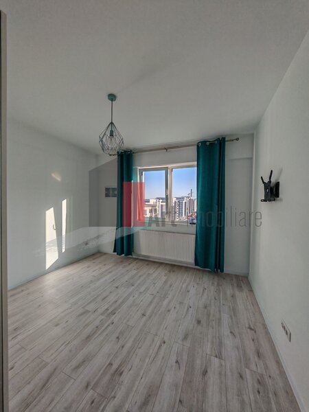 Pacii Apartament cu doua camere de vanzare - cu centrala-mobilat si utilat